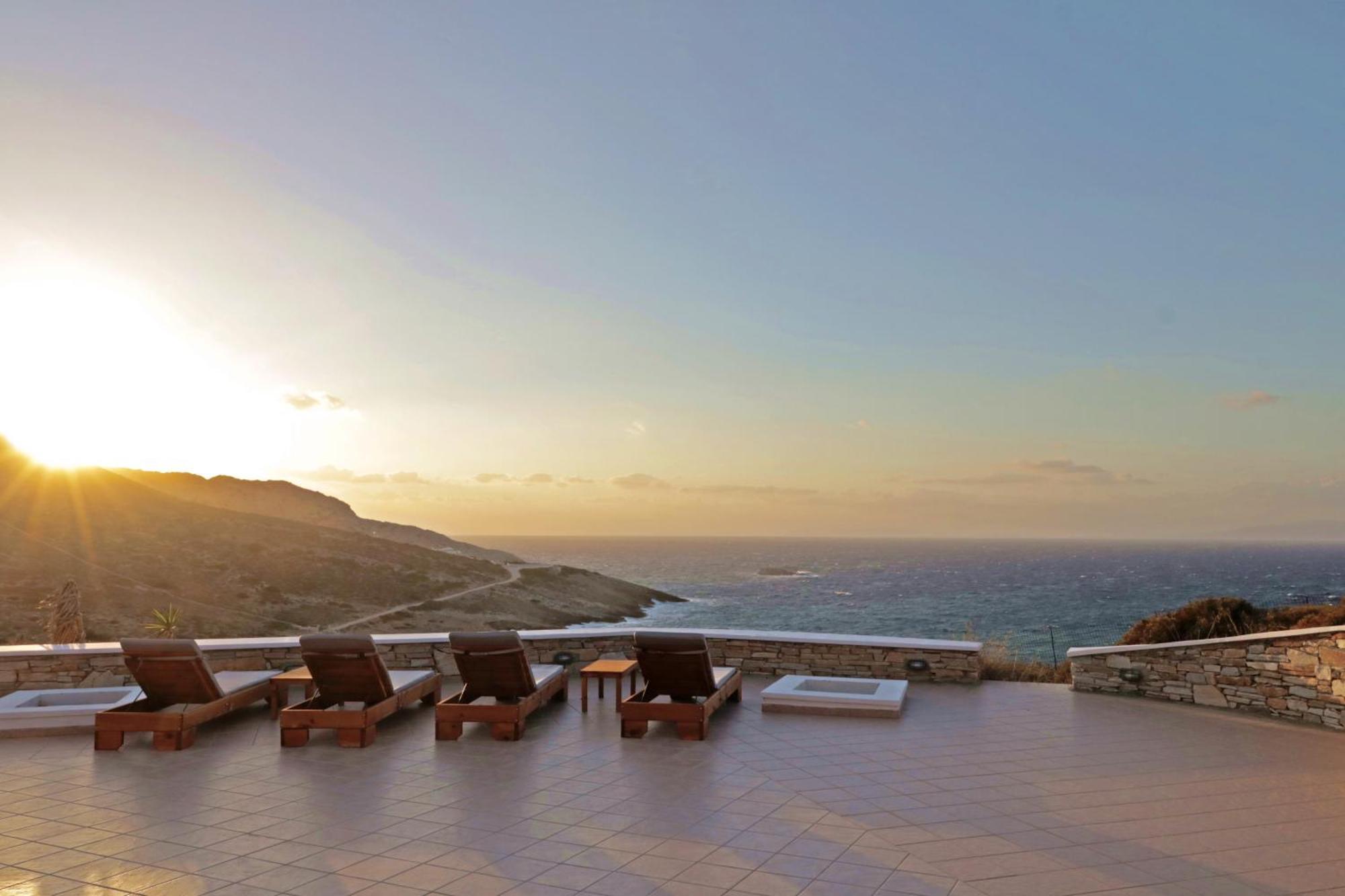 Unique Off Grid Seafront Villa Ios Zewnętrze zdjęcie