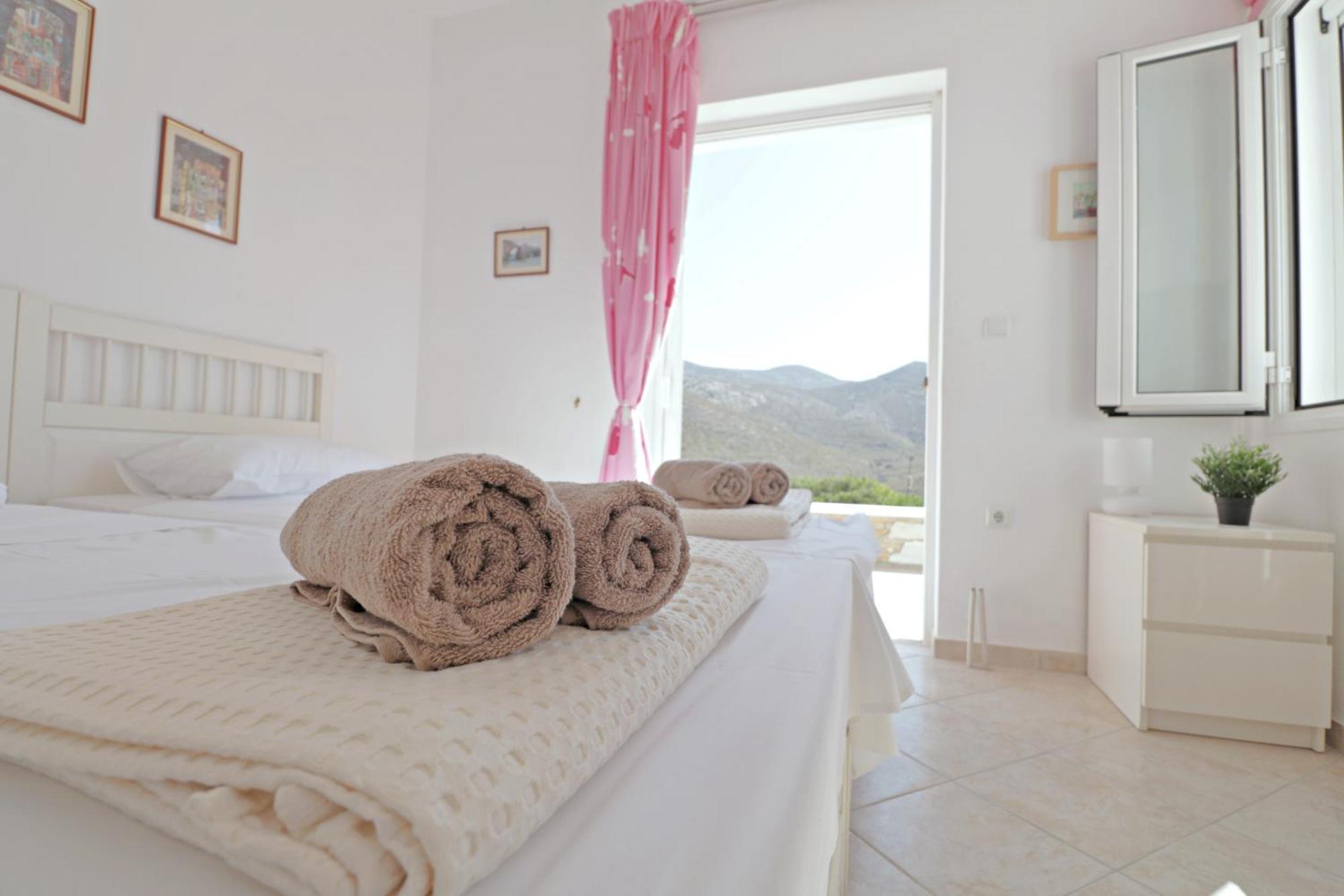 Unique Off Grid Seafront Villa Ios Zewnętrze zdjęcie