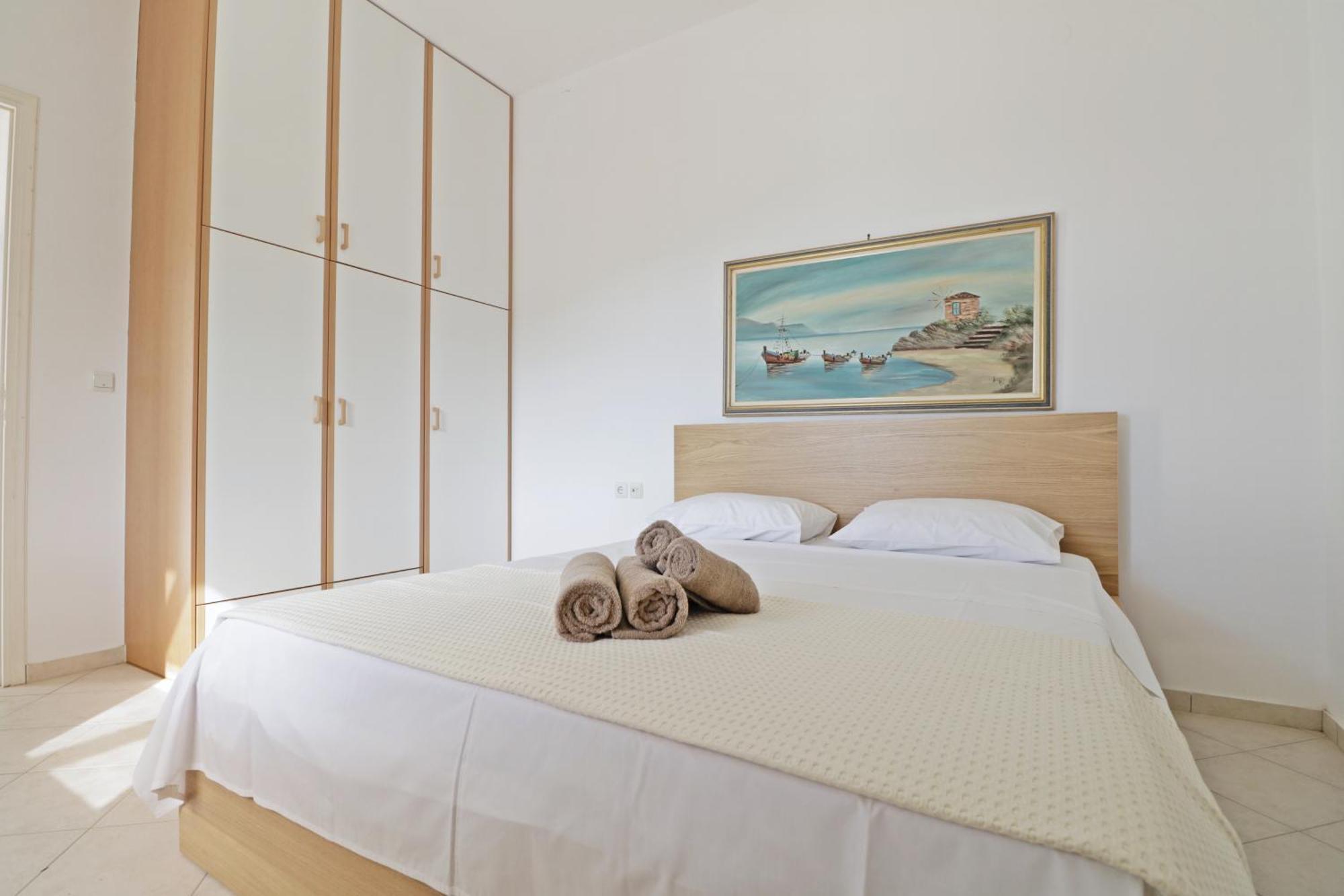 Unique Off Grid Seafront Villa Ios Zewnętrze zdjęcie
